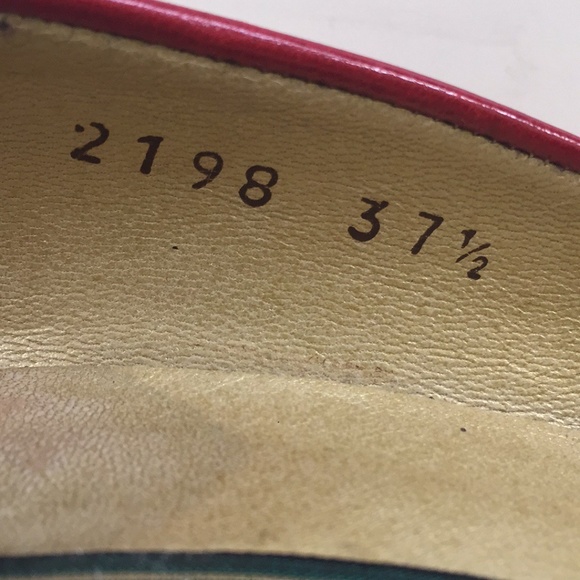 Gucci Red Pointed Toe Kitten Heels Sz 37.5 - Picture 10 of 15